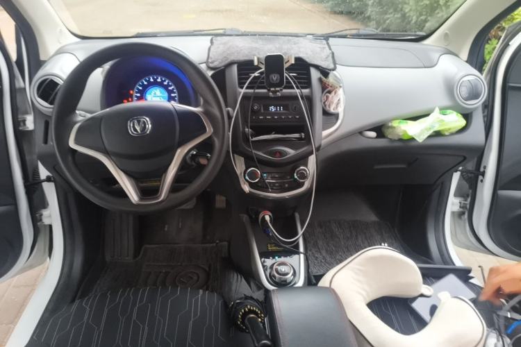 Used CHANGAN Benni E-Star 2021 National Edition Xinyue Version (Fast-Charging Edition) Lithium NMC Center Console