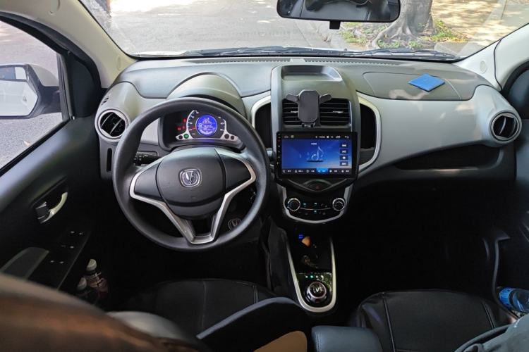 Used CHANGAN Benni E-Star 2021 National Edition Xinyue Version (Fast-Charging Edition) Lithium NMC Center Console