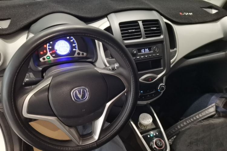 Used CHANGAN Benni E-Star 2021 National Edition Xinyue Version (Fast-Charging Edition) Lithium NMC Center Console