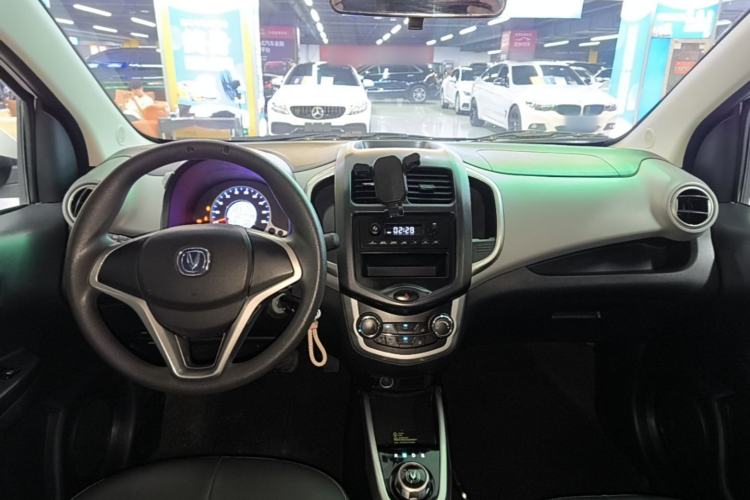 Used CHANGAN Benni E-Star 2021 National Edition Xinyue Version (Fast-Charging Edition) Lithium NMC Center Console