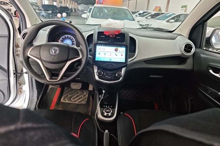 Used CHANGAN Benni E-Star 2021 National Edition Xin Yue Version Lithium Iron Phosphate (31.86 kWh) Center Console