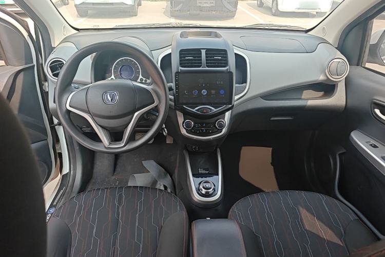 Used CHANGAN Benni E-Star 2021 National Edition Xinyue Version (Fast-Charging Edition) Lithium NMC Center Console