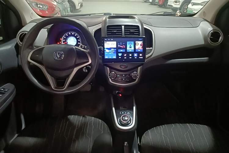 Used CHANGAN Benni E-Star 2021 National Edition Xin Yue Version Lithium Iron Phosphate (31.86 kWh) Center Console