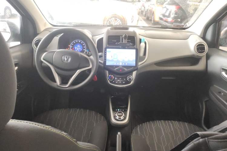 Used CHANGAN Benni E-Star 2021 National Edition Xin Yue Version Lithium Iron Phosphate (31.86 kWh) Center Console