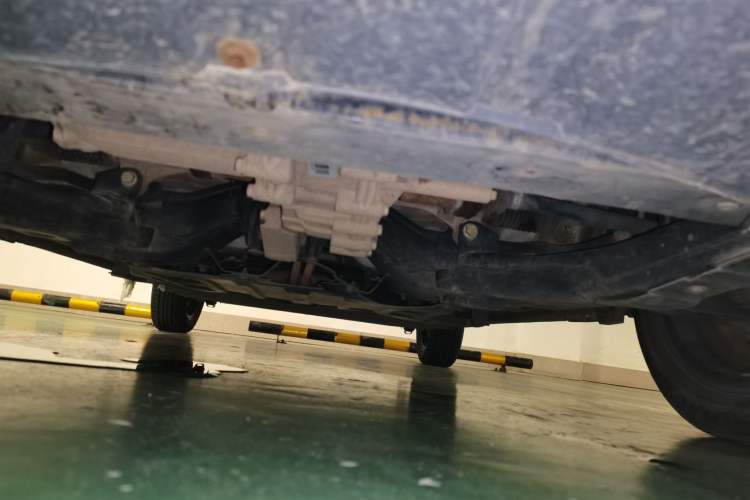 Used CHANGAN Benni E-Star 2021 National Edition Xin Yue Version Lithium-Ion Battery Chassis Front