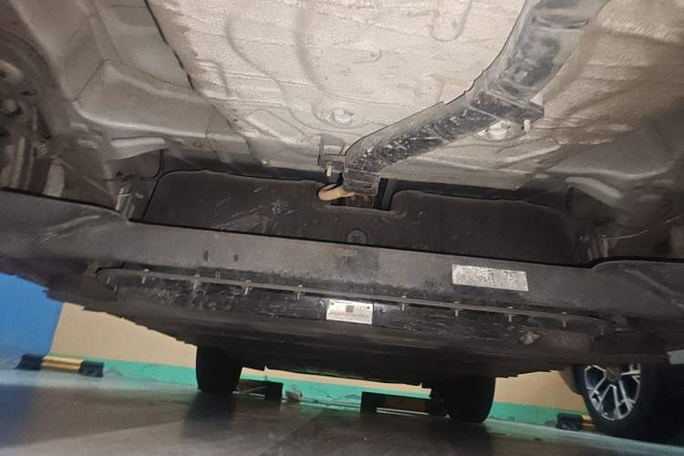 Used CHANGAN Benni E-Star 2021 National Edition Xinyue Version (Fast-Charging Edition) Lithium NMC Chassis Rear