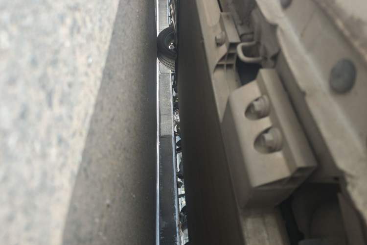 Used CHANGAN Benni E-Star 2021 National Edition Colorful Version Lithium Iron Phosphate (31.95 kWh) Chassis Rear Left