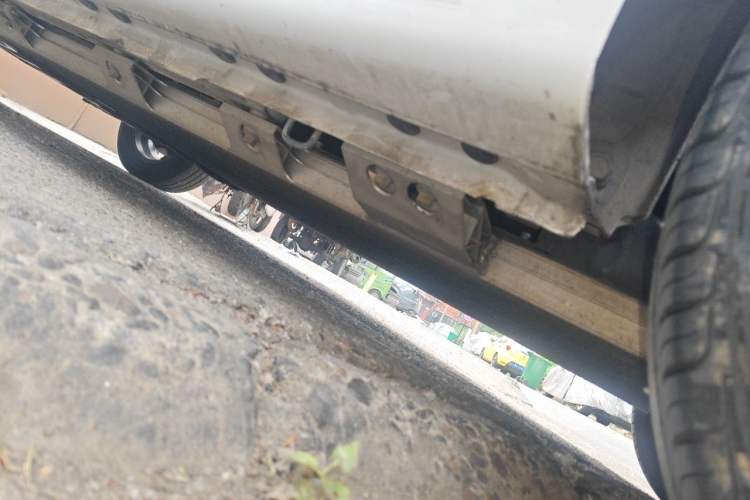 Used CHANGAN Benni E-Star 2021 National Edition Colorful Version Lithium Iron Phosphate (31.86 kWh) Chassis Rear Left