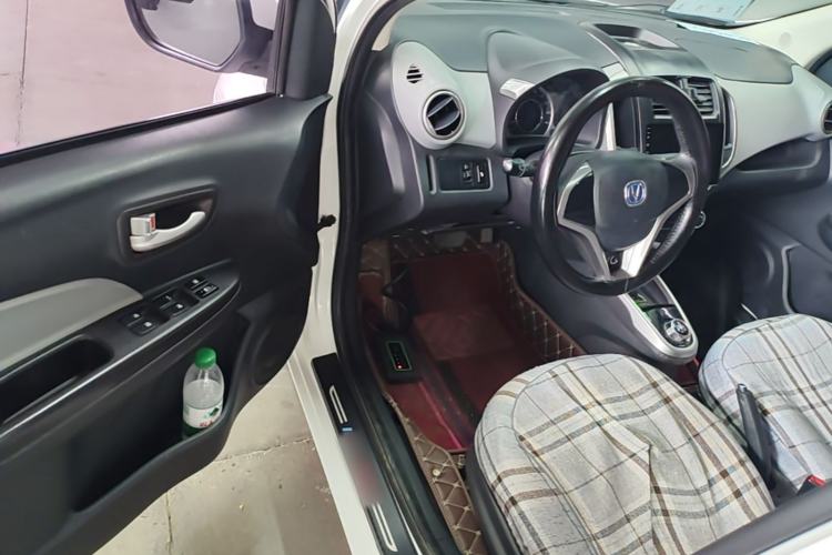 Used CHANGAN Benni E-Star 2021 National Edition Xinyi Version (Fast-Charging Edition) Lithium Iron Phosphate (31.18 kWh) Driver Seat