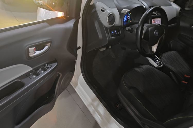 Used CHANGAN Benni E-Star 2021 National Edition Xin Yue Version (Fast-Charging Edition) Lithium Iron Phosphate (31.18 kWh) Driver Seat