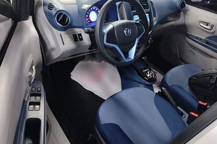 Used CHANGAN Benni E-Star 2021 National Edition Colorful Version Lithium Iron Phosphate (31.18 kWh) Driver Seat