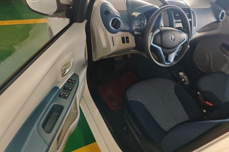 Used CHANGAN Benni E-Star 2021 National Edition Colorful Version Lithium Iron Phosphate (31.86 kWh) Driver Seat