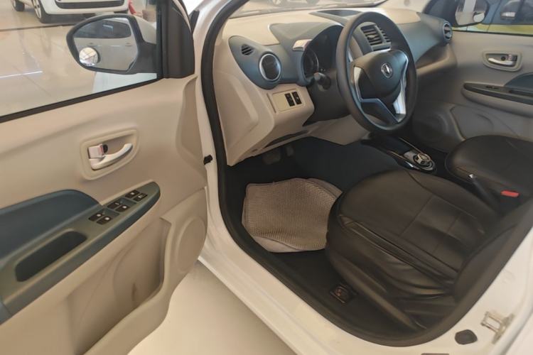 Used CHANGAN Benni E-Star 2021 National Edition Colorful Version Lithium Iron Phosphate (31.18 kWh) Driver Seat