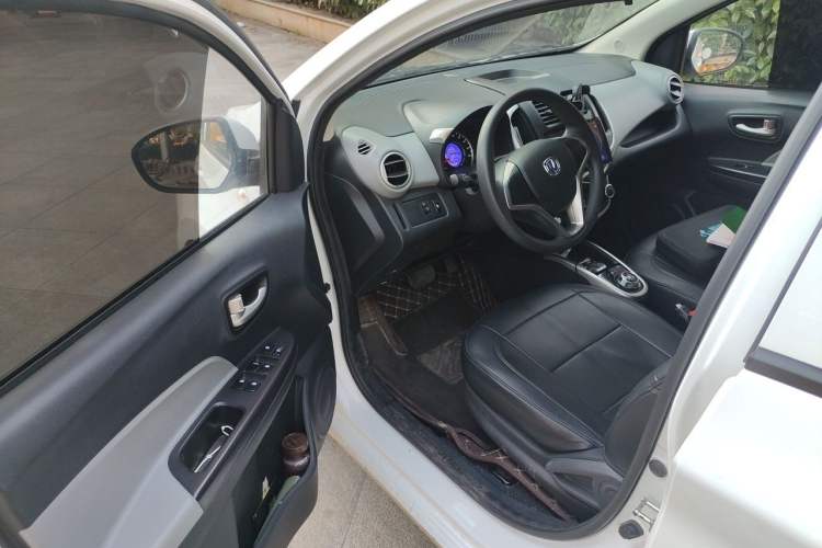 Used CHANGAN Benni E-Star 2021 National Edition Xin Yue Version (Fast-Charging Edition) Lithium Iron Phosphate (31.95 kWh) Driver Seat
