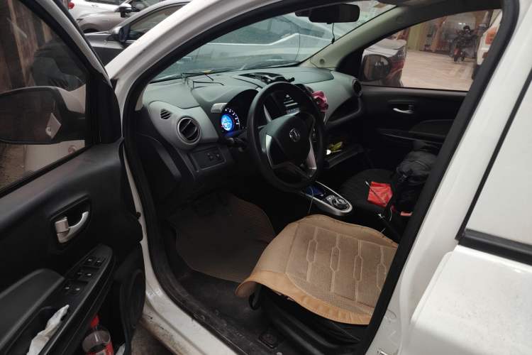 Used CHANGAN Benni E-Star 2021 National Edition Xin Yue Version (Fast-Charging Edition) Lithium Iron Phosphate (31.18 kWh) Driver Seat