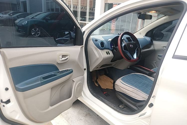 Used CHANGAN Benni E-Star 2021 National Edition Colorful Version Lithium Iron Phosphate (31.18 kWh) Driver Seat