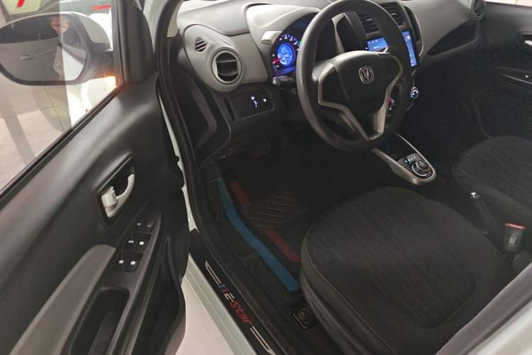 Used CHANGAN Benni E-Star 2021 National Edition Xin Yue Version (Fast-Charging Edition) Lithium Iron Phosphate (31.95 kWh) Driver Seat