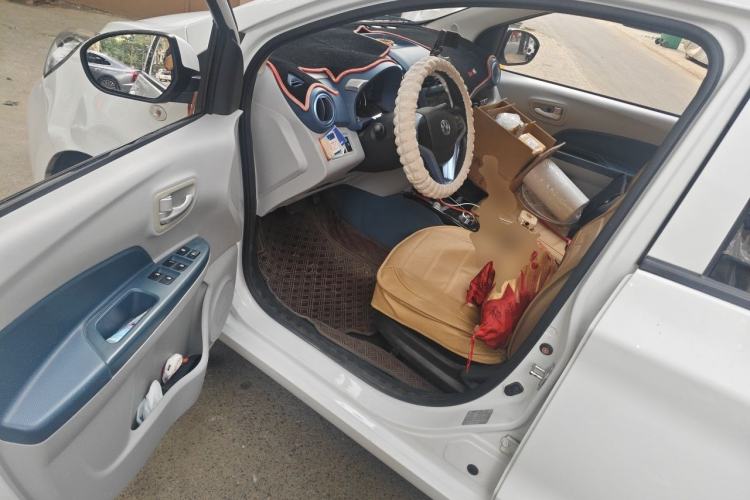 Used CHANGAN Benni E-Star 2021 National Edition Colorful Version Lithium Iron Phosphate (31.86 kWh) Driver Seat