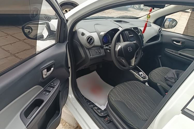 Used CHANGAN Benni E-Star 2021 National Edition Xinyue Version (Fast-Charging Edition) Lithium NMC Driver Seat
