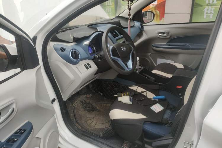 Used CHANGAN Benni E-Star 2021 National Edition Colorful Version Lithium Iron Phosphate (31.86 kWh) Driver Seat