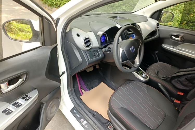 Used CHANGAN Benni E-Star 2021 National Edition Xinyi Version (Fast-Charging Edition) Lithium Iron Phosphate (31.18 kWh) Driver Seat
