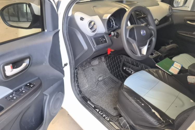 Used CHANGAN Benni E-Star 2021 National Edition Xin Yue Version (Fast-Charging Edition) Lithium Iron Phosphate (31.95 kWh) Driver Seat