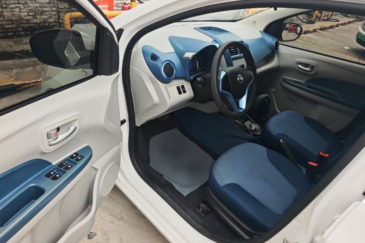 Used CHANGAN Benni E-Star 2021 National Edition Colorful Version Lithium Iron Phosphate (31.95 kWh) Driver Seat