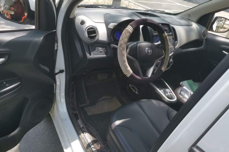 Used CHANGAN Benni E-Star 2021 National Edition Xin Yue Version Lithium Iron Phosphate (31.86 kWh) Driver Seat