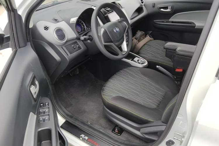 Used CHANGAN Benni E-Star 2021 National Edition Xin Yue Version Lithium-Ion Battery Driver Seat