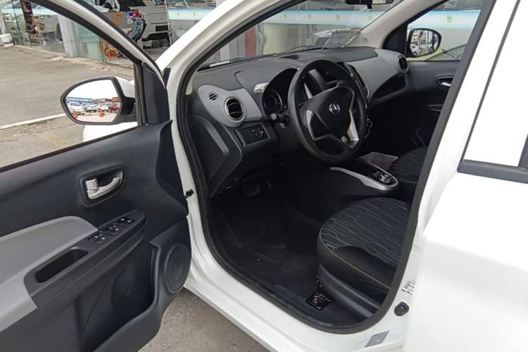Used CHANGAN Benni E-Star 2021 National Edition Xin Yue Version (Fast-Charging Edition) Lithium Iron Phosphate (31.18 kWh) Driver Seat