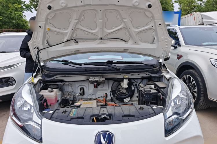 Used CHANGAN Benni E-Star 2021 National Edition Colorful Version Lithium Iron Phosphate (31.86 kWh) Engine Bay