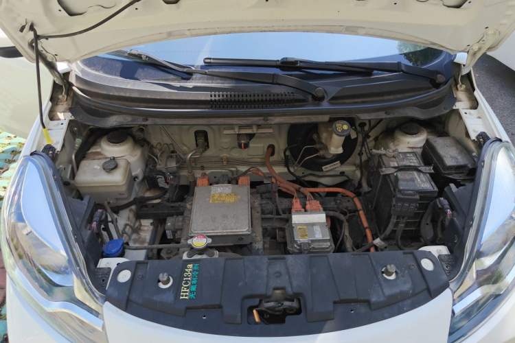 Used CHANGAN Benni E-Star 2021 National Edition Xinyue Version (Fast-Charging Edition) Lithium NMC Engine Bay