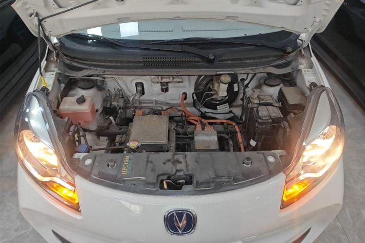 Used CHANGAN Benni E-Star 2021 National Edition Colorful Version Lithium Iron Phosphate (31.86 kWh) Engine Bay