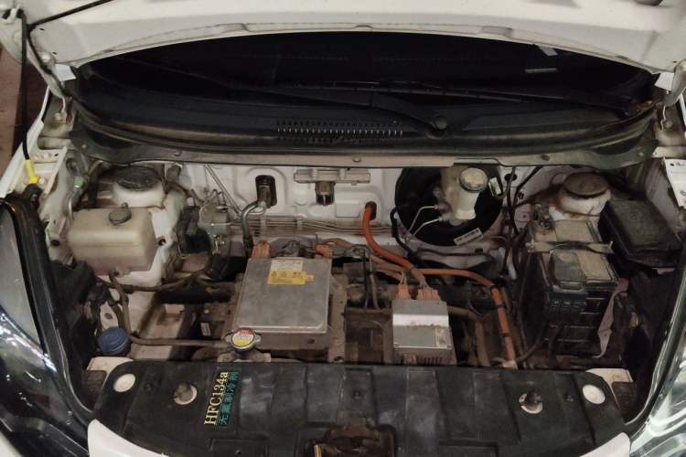 Used CHANGAN Benni E-Star 2021 National Edition Xin Yue Version Lithium Iron Phosphate (31.86 kWh) Engine Bay