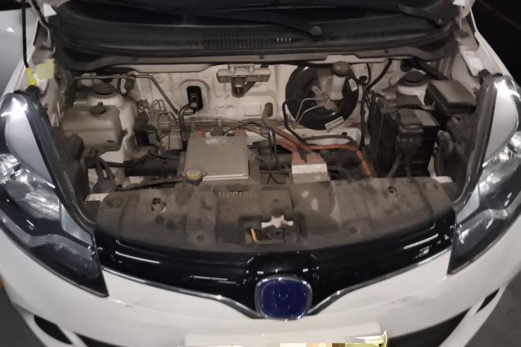 Used CHANGAN Benni E-Star 2021 National Edition Xin Yue Version Lithium-Ion Battery Engine Bay