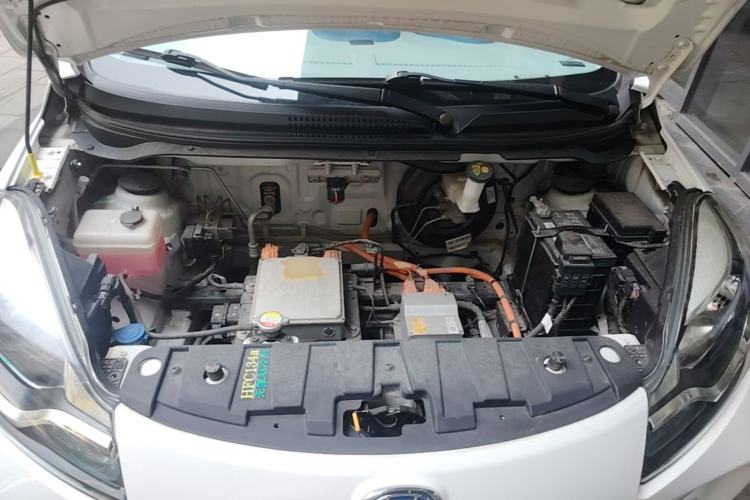 Used CHANGAN Benni E-Star 2021 National Edition Colorful Version Lithium Iron Phosphate (31.86 kWh) Engine Bay