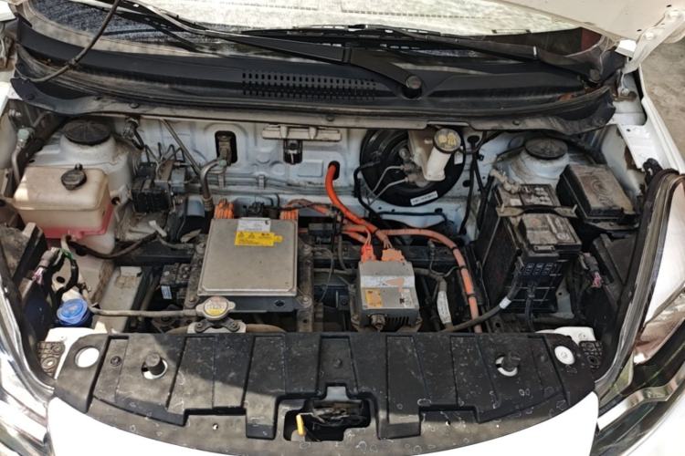 Used CHANGAN Benni E-Star 2021 National Edition Colorful Version Lithium Iron Phosphate (31.86 kWh) Engine Bay