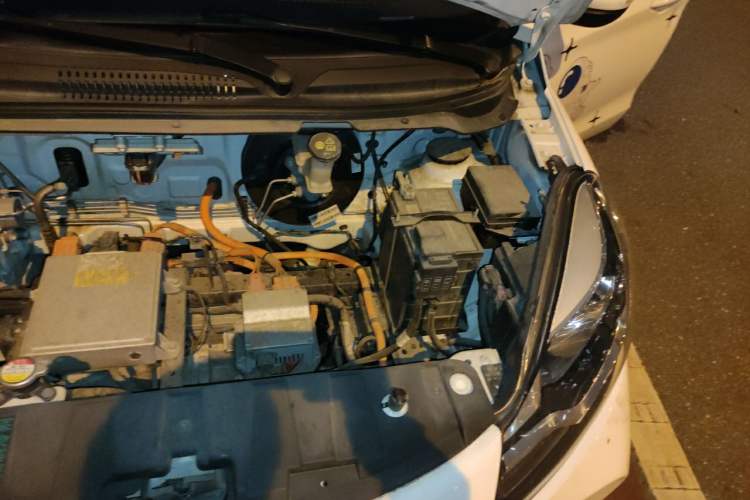 Used CHANGAN Benni E-Star 2021 National Edition Xin Yue Version Lithium Iron Phosphate (31.86 kWh) Engine Bay Left