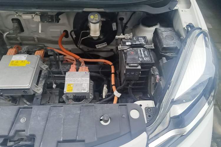 Used CHANGAN Benni E-Star 2021 National Edition Colorful Version Lithium Iron Phosphate (31.86 kWh) Engine Bay Left