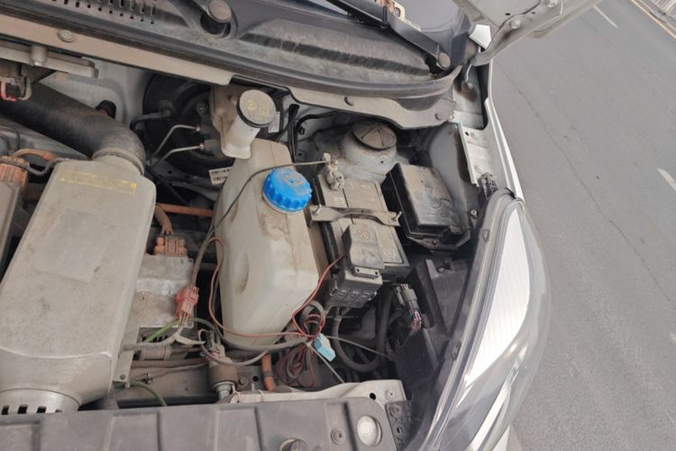 Used CHANGAN Benni E-Star 2021 National Edition Xin Yue Version Lithium Iron Phosphate (31.86 kWh) Engine Bay Left