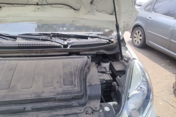Used CHANGAN Benni E-Star 2021 National Edition Xin Yue Version (Fast-Charging Edition) Lithium Iron Phosphate (31.18 kWh) Engine Bay Left
