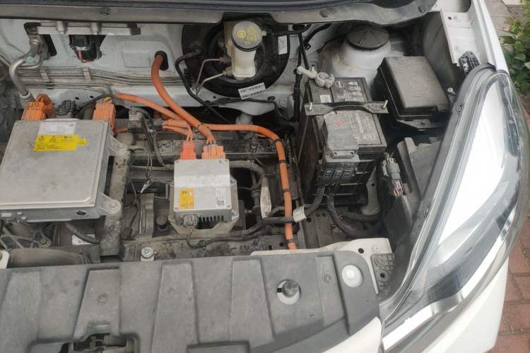 Used CHANGAN Benni E-Star 2021 National Edition Colorful Version Lithium Iron Phosphate (31.86 kWh) Engine Bay Left
