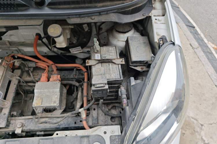 Used CHANGAN Benni E-Star 2021 National Edition Xin Yue Version Lithium Iron Phosphate (31.86 kWh) Engine Bay Left