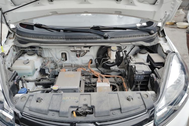 Used CHANGAN Benni E-Star 2021 National Edition Xinyue Version (Fast-Charging Edition) Lithium NMC Engine Bay