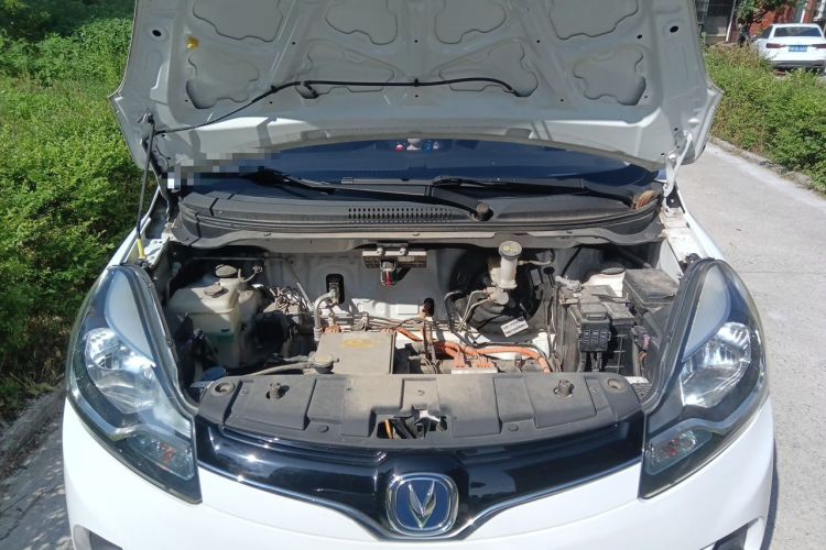 Used CHANGAN Benni E-Star 2021 National Edition Xin Yue Version (Fast-Charging Edition) Lithium Iron Phosphate (31.95 kWh) Engine Bay