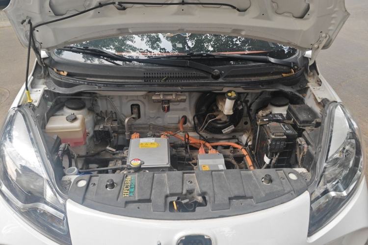 Used CHANGAN Benni E-Star 2021 National Edition Colorful Version Lithium Iron Phosphate (31.86 kWh) Engine Bay