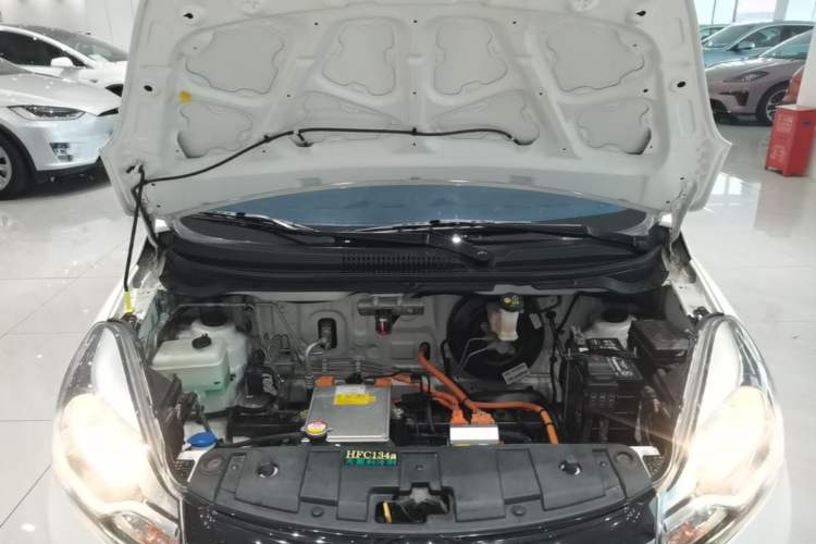 Used CHANGAN Benni E-Star 2021 National Edition Xinyue Version (Fast-Charging Edition) Lithium NMC Engine Bay