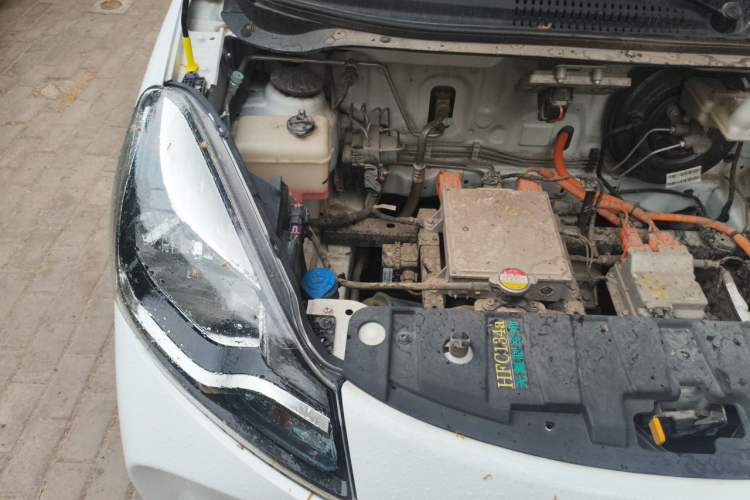 Used CHANGAN Benni E-Star 2021 National Edition Xinyue Version (Fast-Charging Edition) Lithium NMC Engine Bay Right