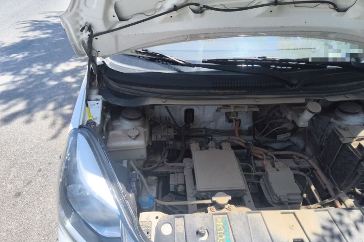 Used CHANGAN Benni E-Star 2021 National Edition Xin Yue Version (Fast-Charging Edition) Lithium Iron Phosphate (31.18 kWh) Engine Bay Right