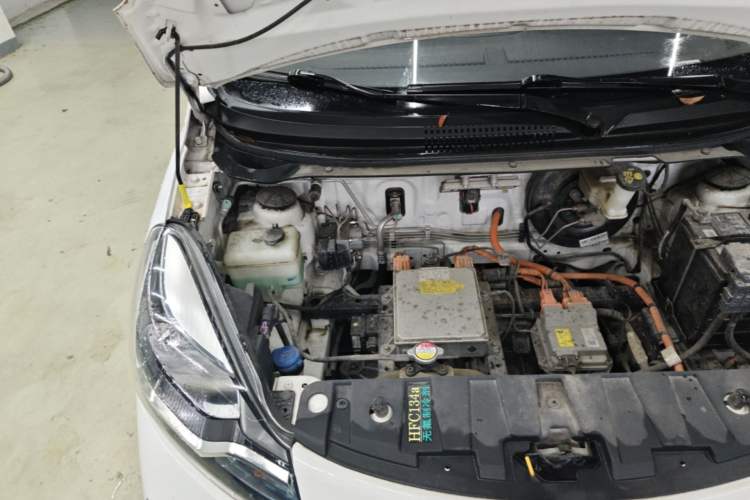 Used CHANGAN Benni E-Star 2021 National Edition Xin Yue Version Lithium Iron Phosphate (31.86 kWh) Engine Bay Right